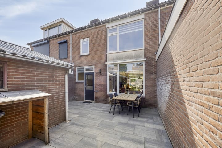 Photo 26 of Christoffel Spieringhstraat 15