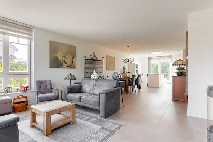 Foto 12 van Jasmijnlint 26