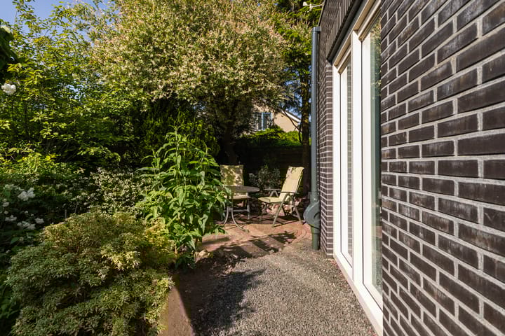 Foto 12 van Idzerdastins 75