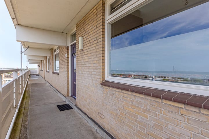 Photo 3 of Sirtemastraat 126