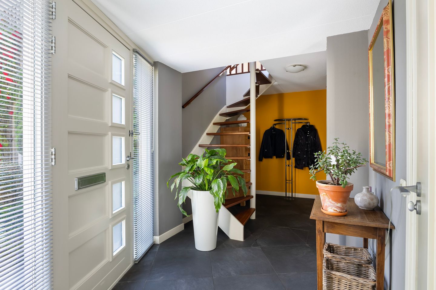 Foto 20 van Idzerdastins 75