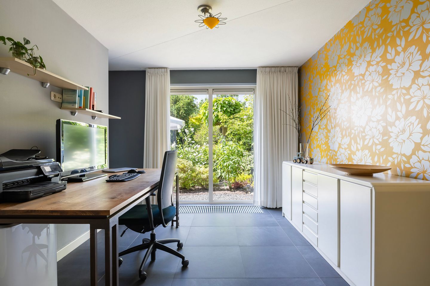 Foto 35 van Idzerdastins 75