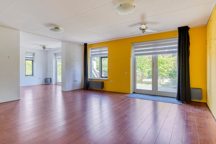 Photo 7 of Meezenbroekstraat 47