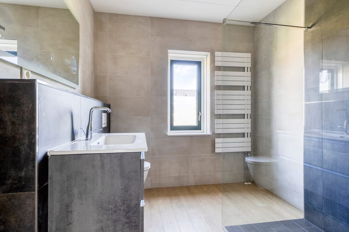 Photo 20 of Meezenbroekstraat 47