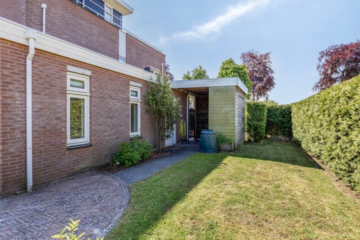 Photo 36 of Meezenbroekstraat 47