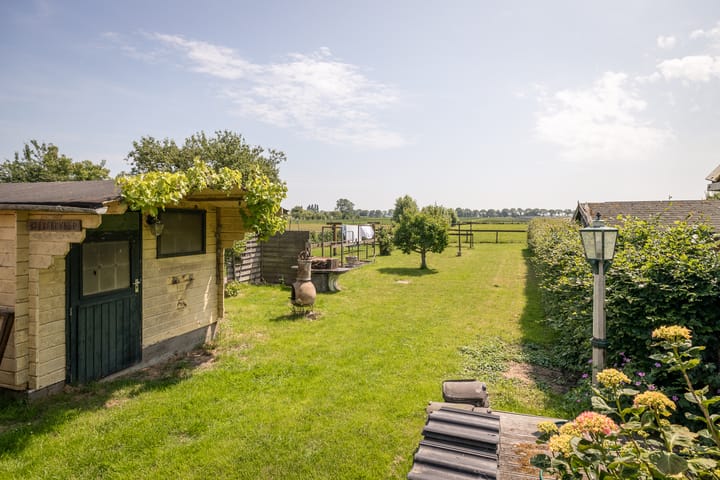 Foto 33 van Dr.Nuijensstraat 98