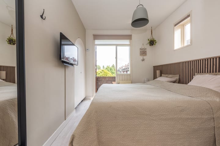 Foto 20 van Rhijnvis Feithstraat 4