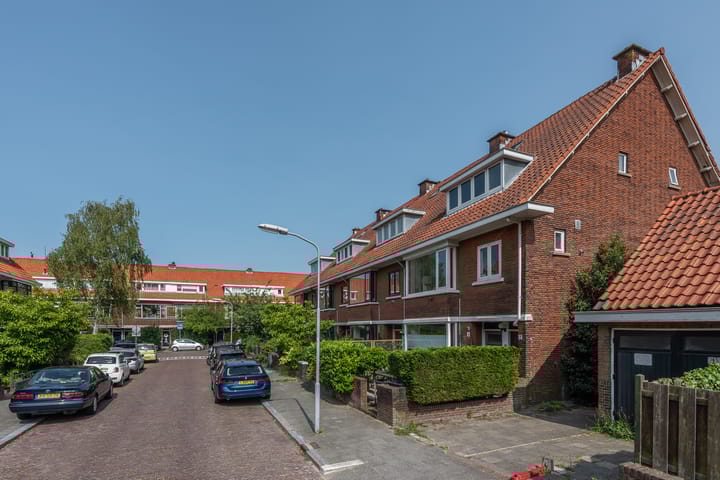 Foto 32 van Rhijnvis Feithstraat 4