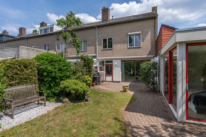 Photo 27 of Willem Alexanderplein 8