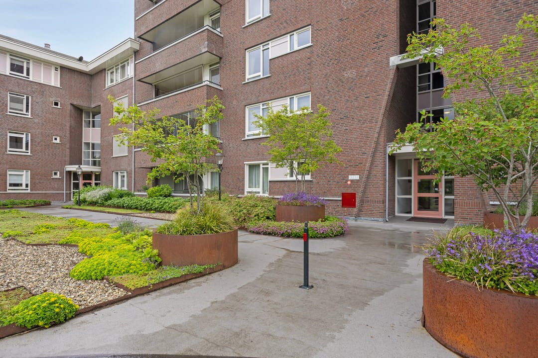 Foto 2 van Laakse Laan 61