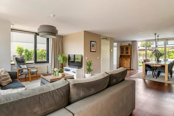 Foto 3 van J. van Zantenstraat 84