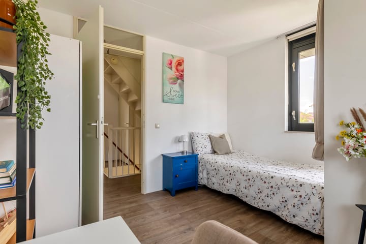 Photo 38 of J. van Zantenstraat 84