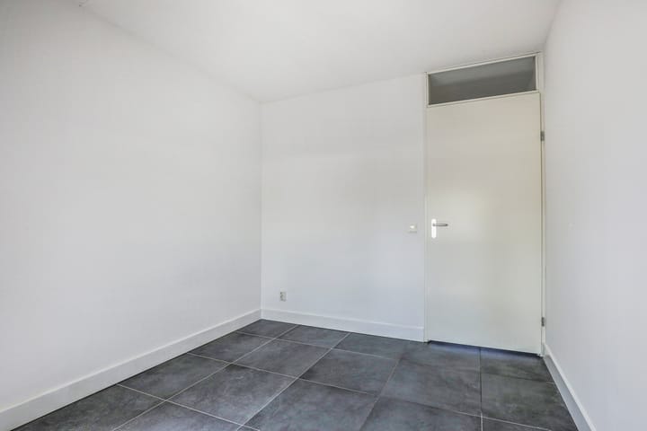 Photo 6 of Lange Beekstraat 2-R