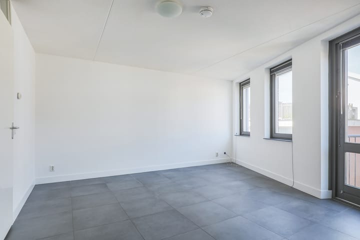 Photo 7 of Lange Beekstraat 2-R