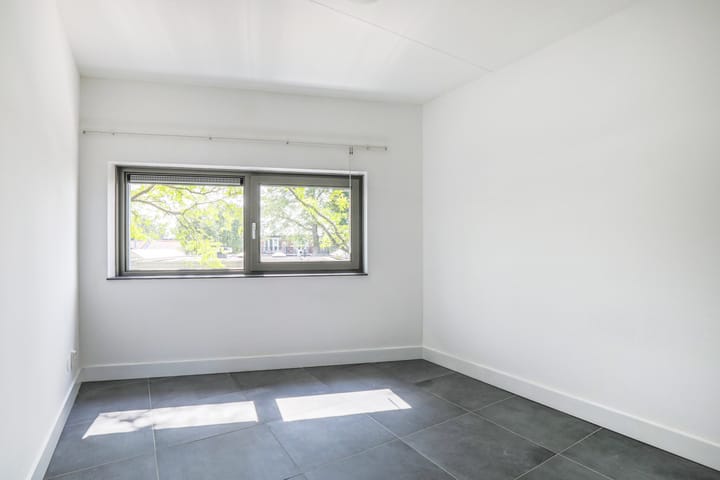 Photo 8 of Lange Beekstraat 2-R