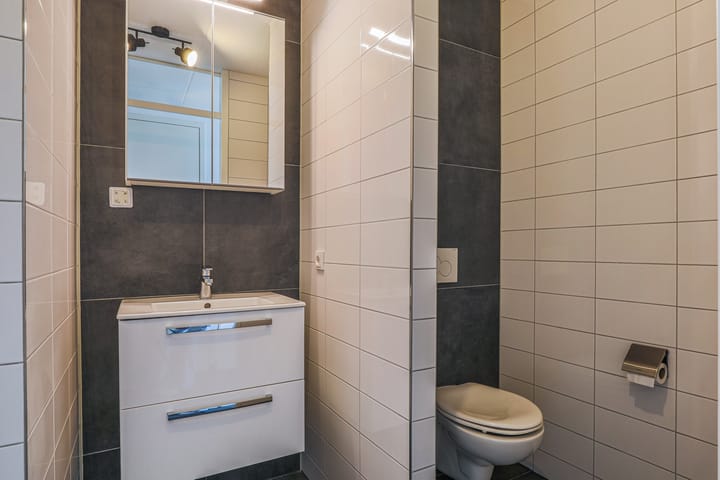 Photo 9 of Lange Beekstraat 2-R