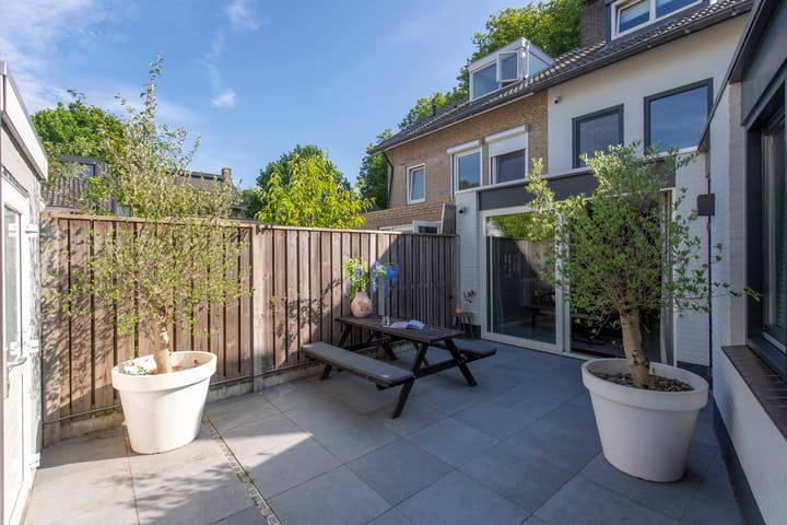 Foto 44 van Lisstraat 2