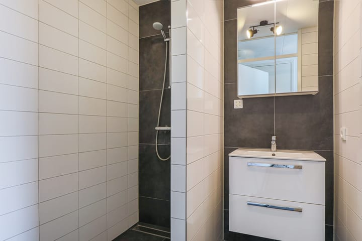 Photo 11 of Lange Beekstraat 2-R