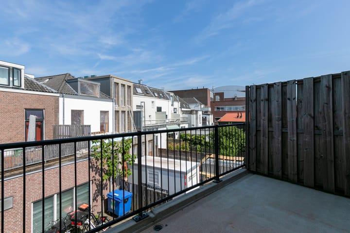 Photo 14 of Lange Beekstraat 2-R