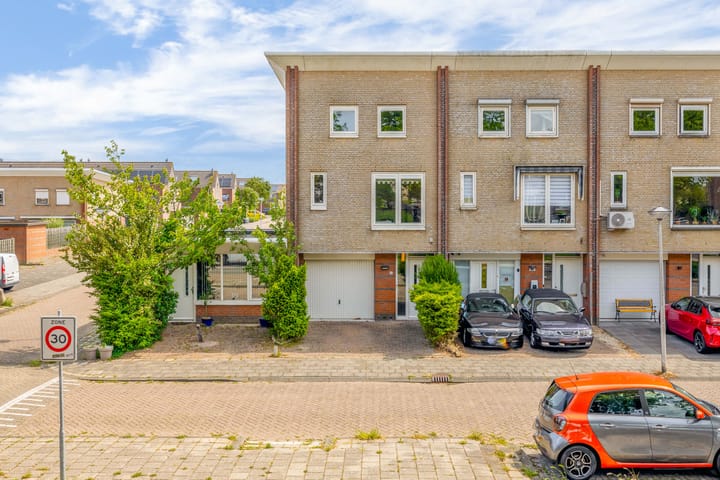 Foto 10 van Simone de Beauvoirstraat 81