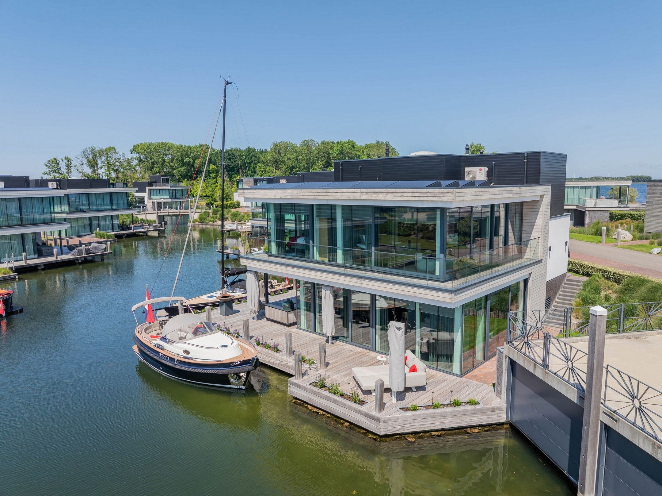 4-bedroom freehold villa in Arnemuiden — photo 4 of 5