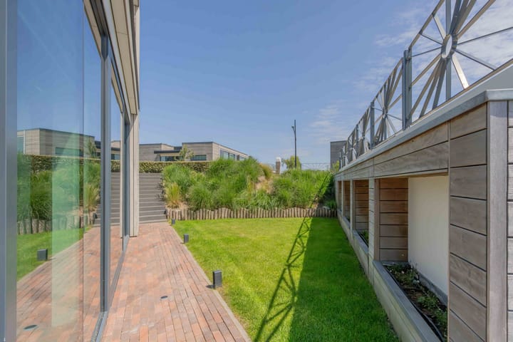 Photo 37 of Wilhelminapolderweg 6