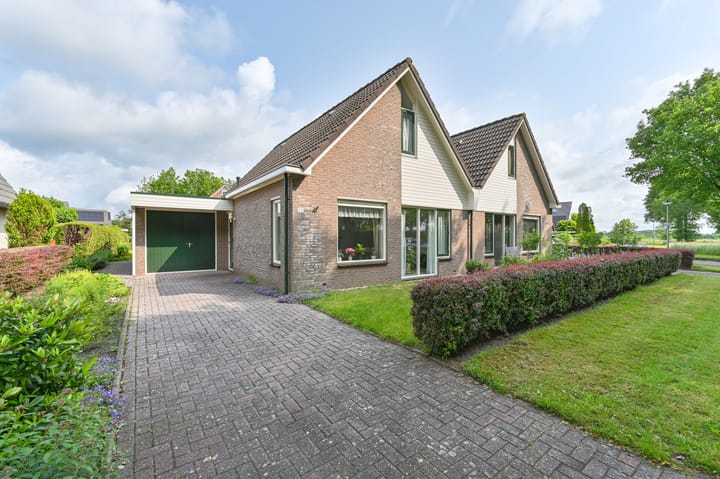 Foto 1 van Taxuslaan 25