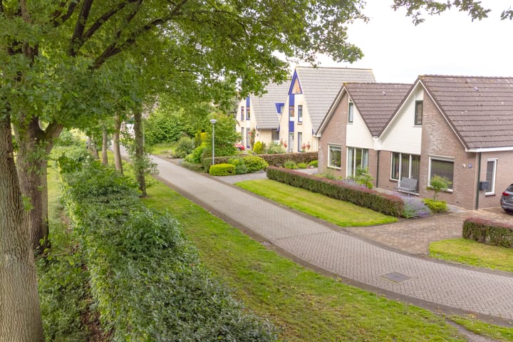 Foto 12 van Taxuslaan 25