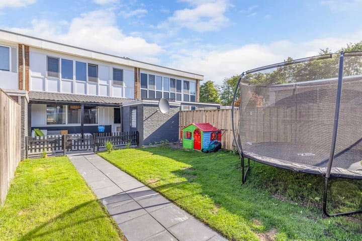 Foto 2 van Koolzaadhof 8