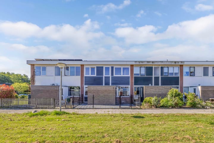 Foto 9 van Koolzaadhof 8