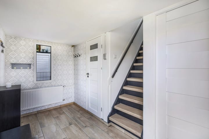 Foto 16 van Koolzaadhof 8