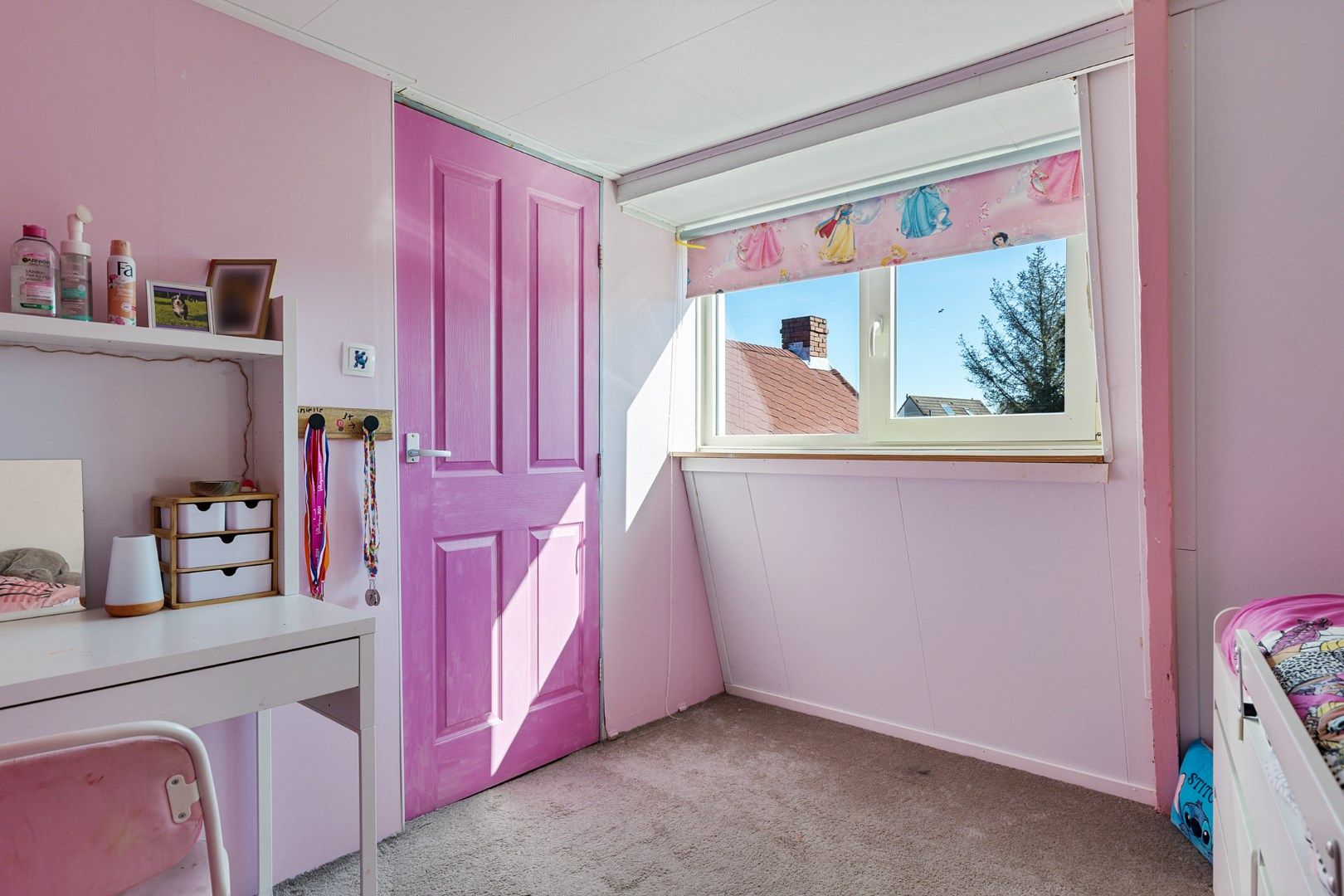 Foto 36 van Burgemeester van Weringstraat 12