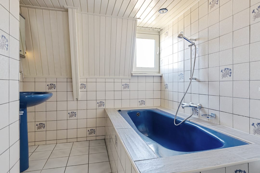 Foto 38 van Burgemeester van Weringstraat 12