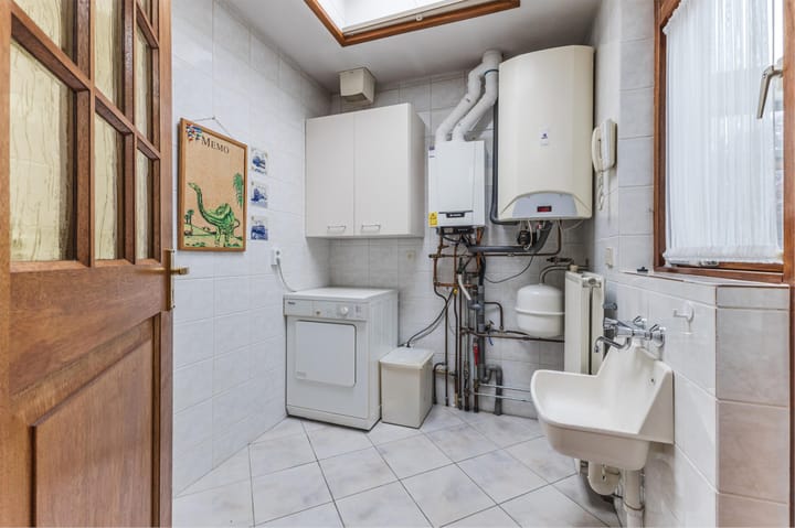 Foto 19 van Henegouwenlaan 18