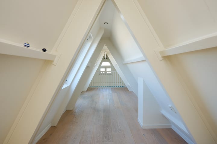 Foto 17 van Egelantiersstraat 126-3