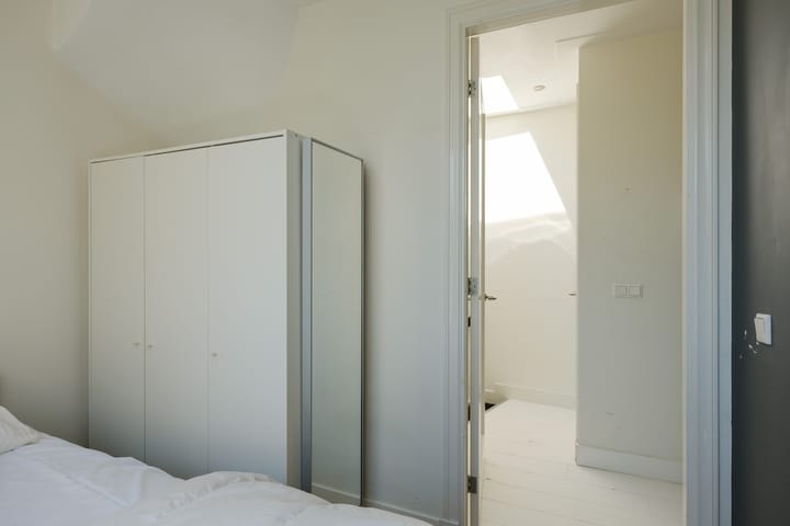 Foto 15 van Egelantiersstraat 126-3