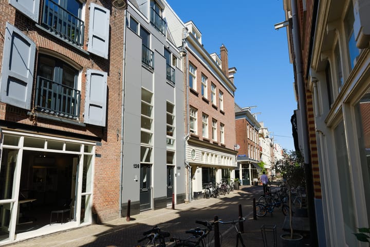 Foto 20 van Egelantiersstraat 126-3