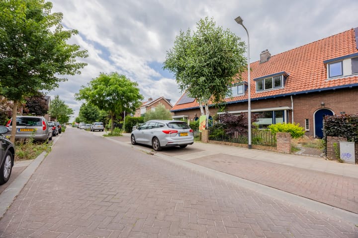 Foto 44 van Kaaplandstraat 60