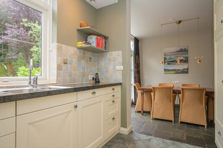 Foto 21 van Beeklaan 1