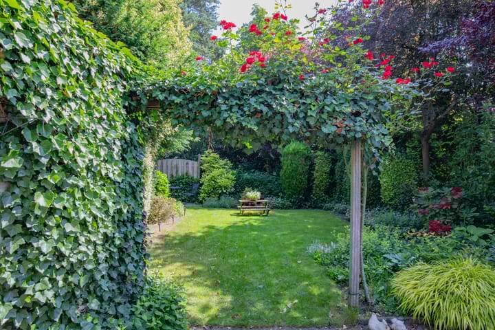 Foto 36 van Beeklaan 1