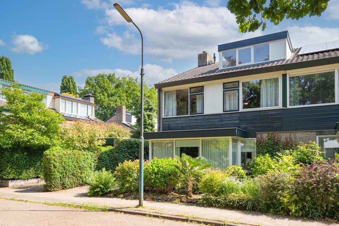 Photo 43 of Beeklaan 1