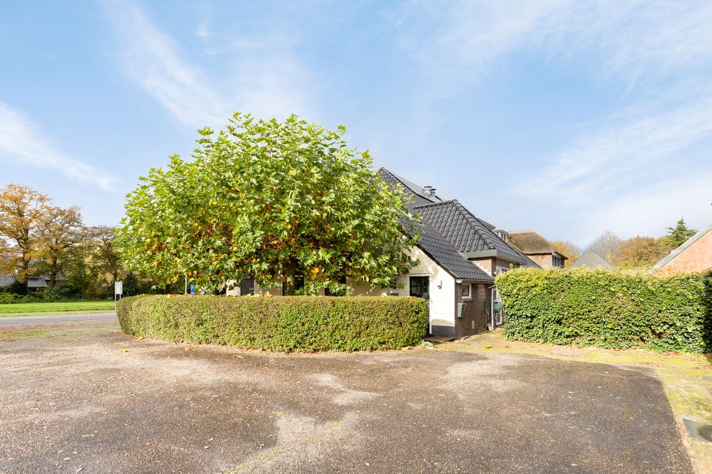 Bekijk foto 4 van van Helomaweg 1