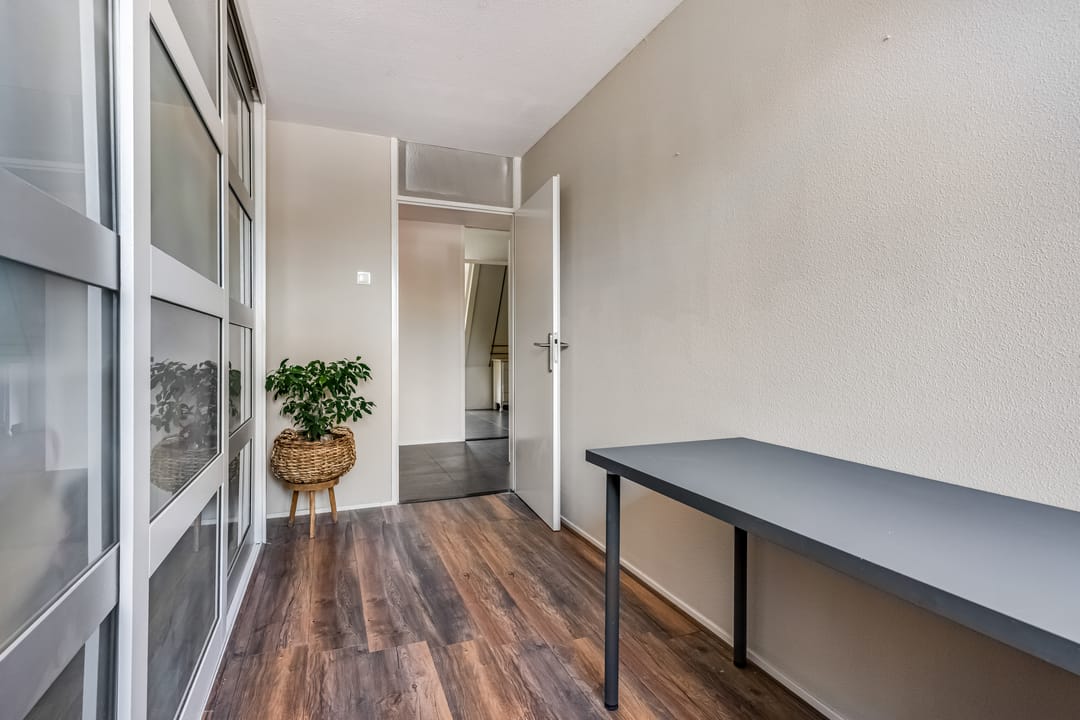 Photo 31 of Galjoen 42