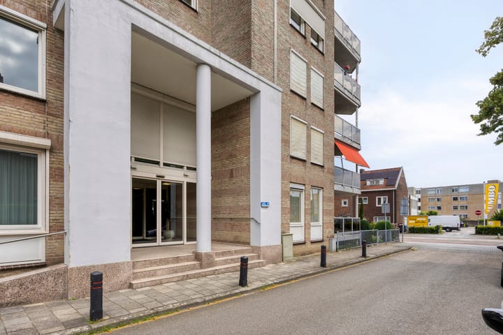 Photo 26 of Heuvelstraat 18