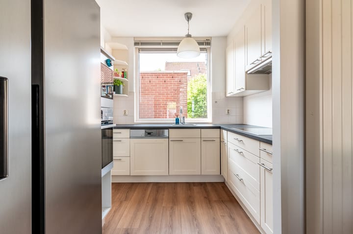 Photo 12 of Purmer 69