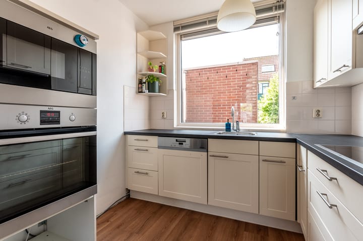 Photo 13 of Purmer 69