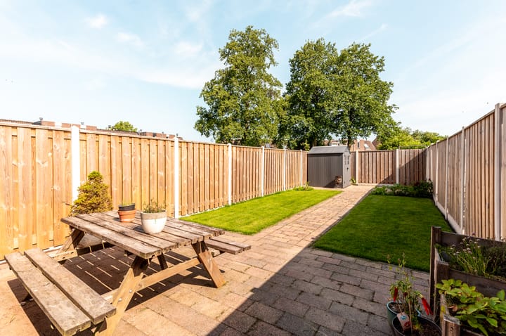 Photo 34 of Purmer 69