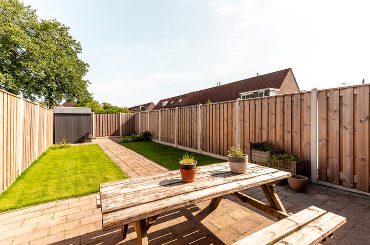 Photo 35 of Purmer 69