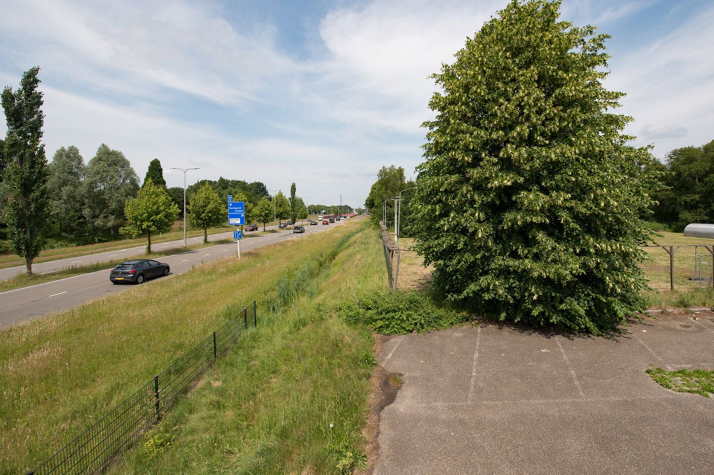 Bekijk foto 2 van Marsdijk