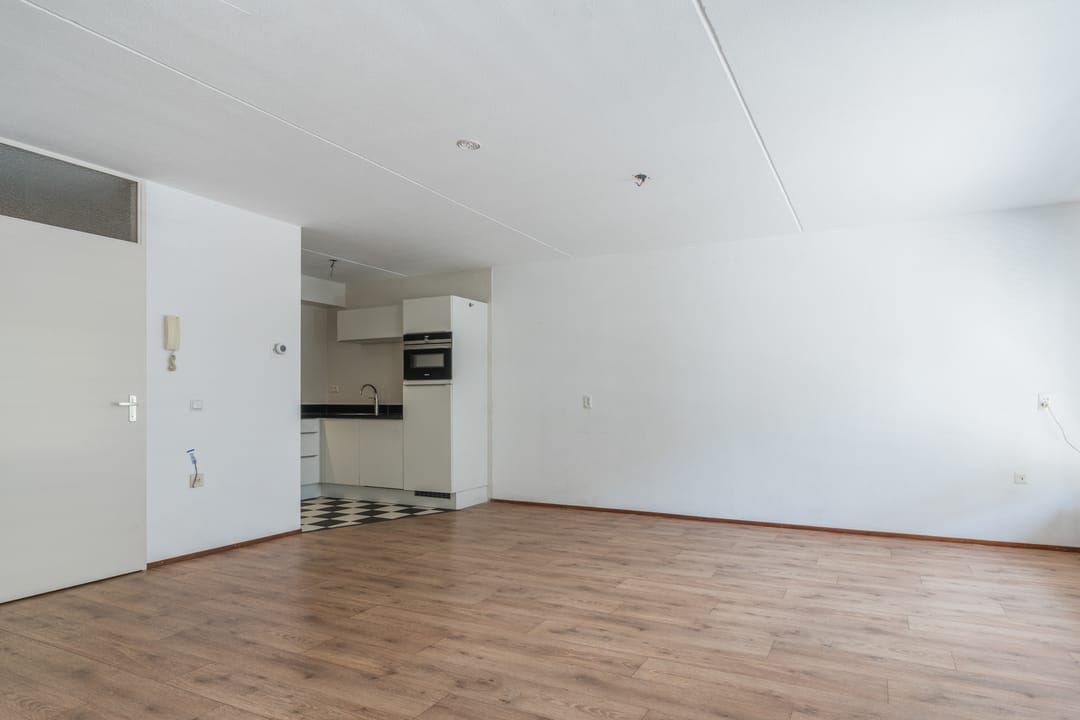 Foto 11 van Valkenierstraat 25-A